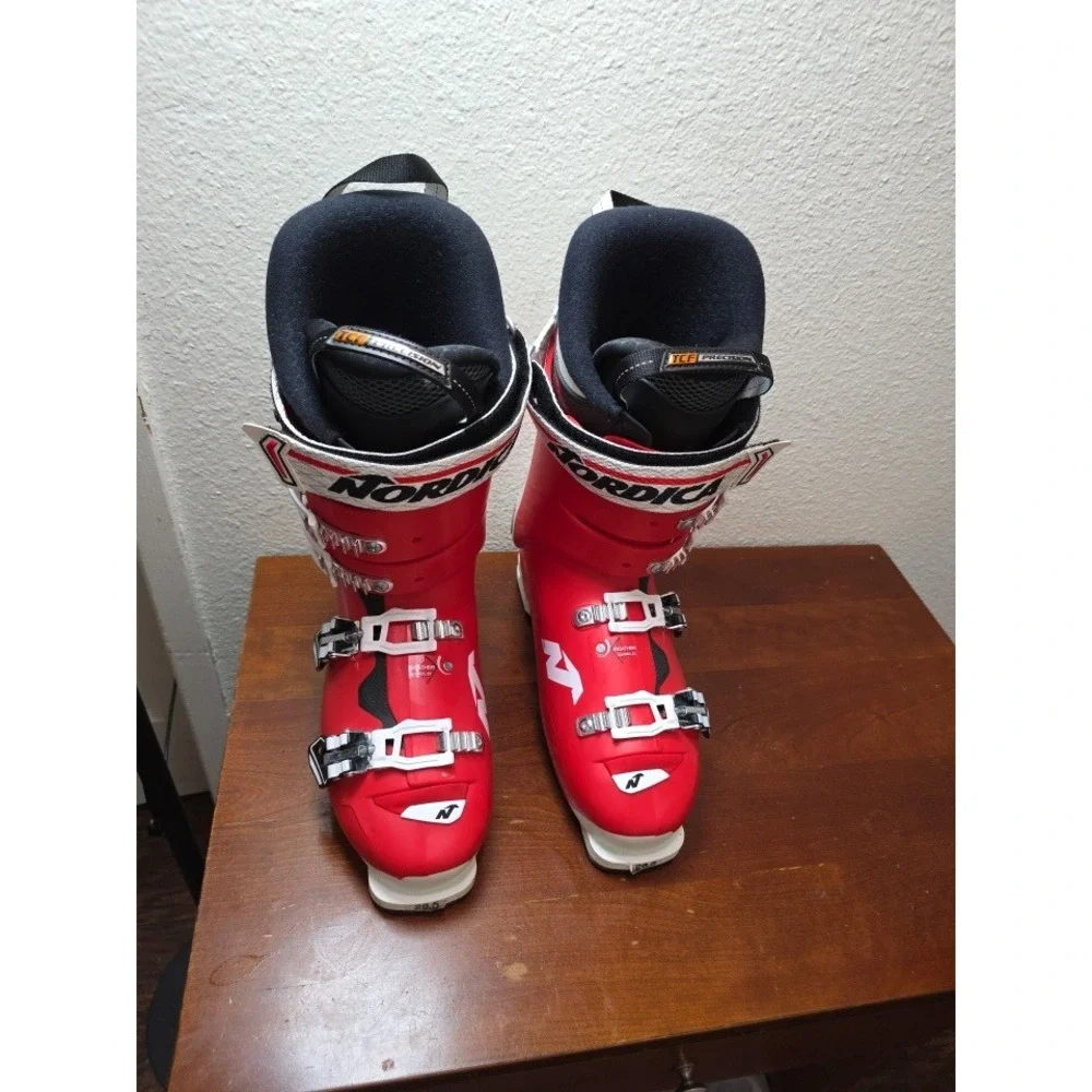 Nordica Speedmachine 100 Ski Boots Mens 28.5 Red White All Mountain Alpine Skiin